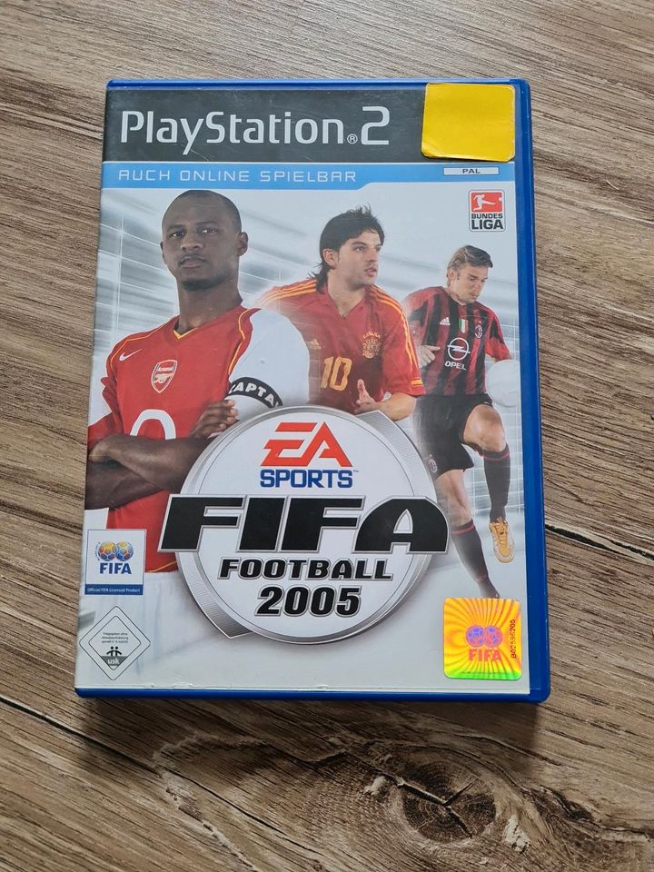 Spiel "Fifa Football 2005" Playstation 2 in Hessisch Oldendorf