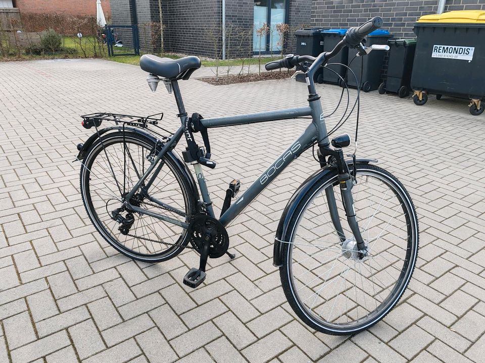 Boccas Fahrrad 28 Zoll zu verkaufen in Brietlingen