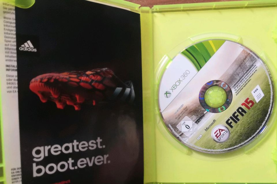 Xbox 360 live Videospiel FIFA 15 Fußball Spiel   wie Neu in Dortmund