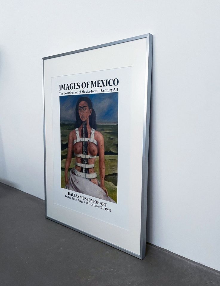 Bilderrahmen mit Frida Kahlo Poster Bild Rahmen Plakat Aluminium in Berlin