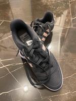 Adidas Hallenschuhe in gr 36 Baden-Württemberg - Weinstadt Vorschau