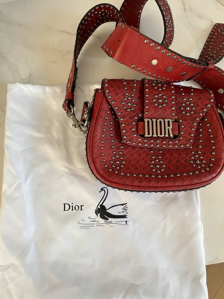 Dior D-Fence Tasche Damen Leder / Rot / Nieten / Vintage in Hamburg