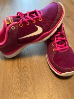 Nike Training pink Größe 38 / 4,5 Dresden - Cotta Vorschau