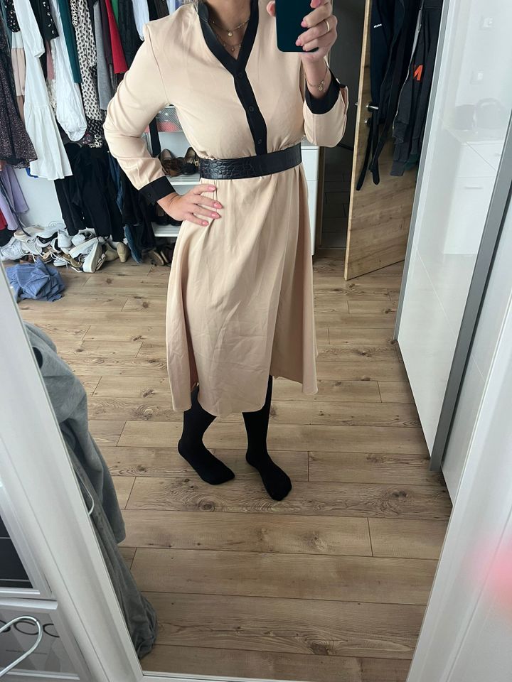 Shein Midikleid Größe M Creme in Kranzberg