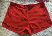 Zara shorts kurze Hose rot S M 36 38 Damen Bayern - Kempten Vorschau