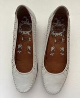 Jana Ballerinas weiß Echtleder Damenschuhe Gr. 39 Nordrhein-Westfalen - Marsberg Vorschau
