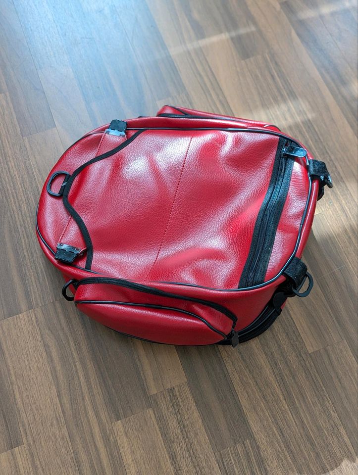 Bagster Leder Tankrucksack CBR 600 RR in Krefeld