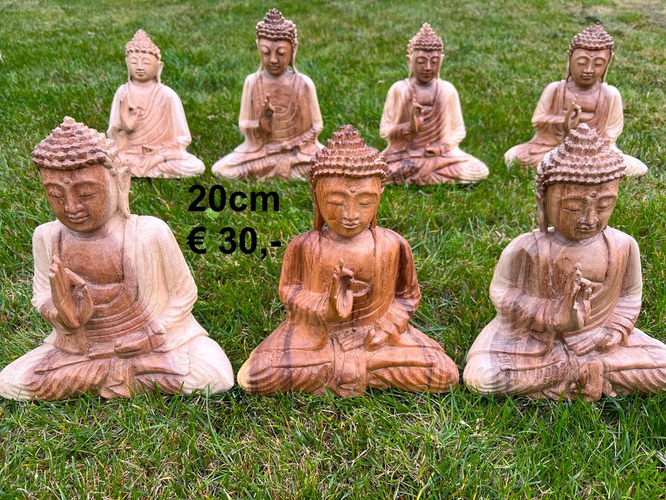 Buddha 50cm Holzbuddha Holz geschnitzt Meditation in Essen