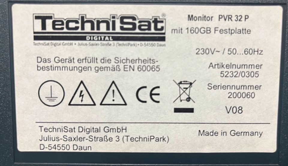 TechniSat Fernseher HD-Vision 32 mit Lautsprecher in Klettgau