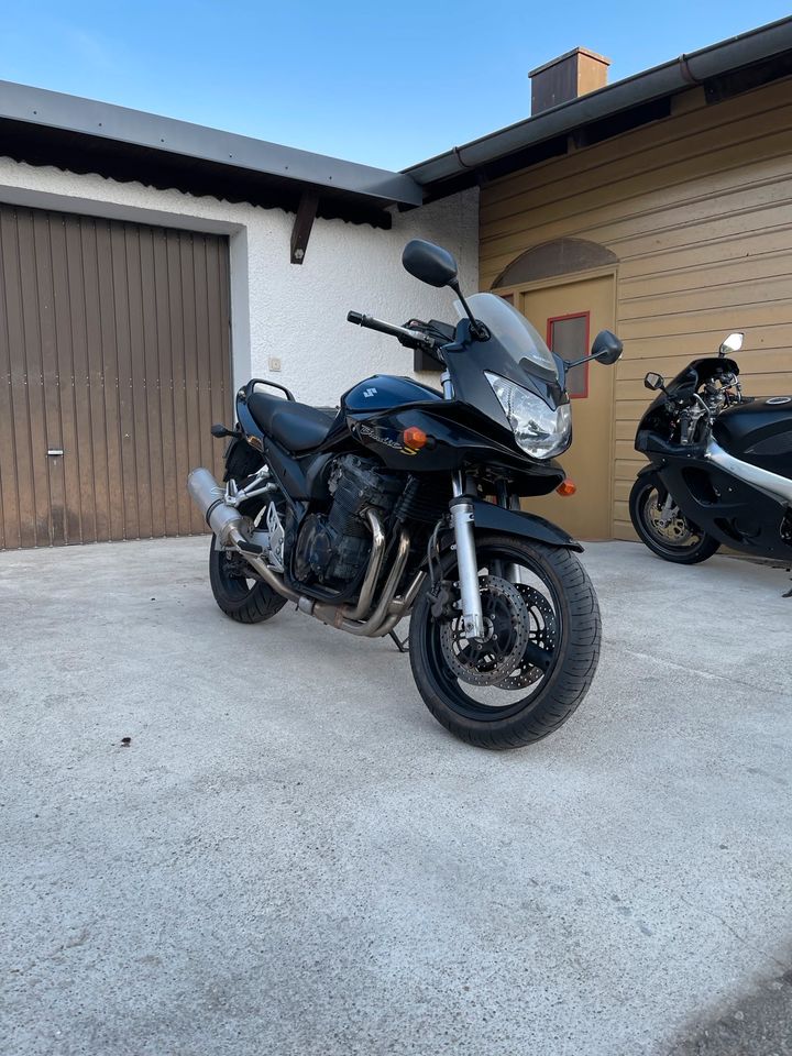 Suzuki Bandit 650 GSF in Loiching