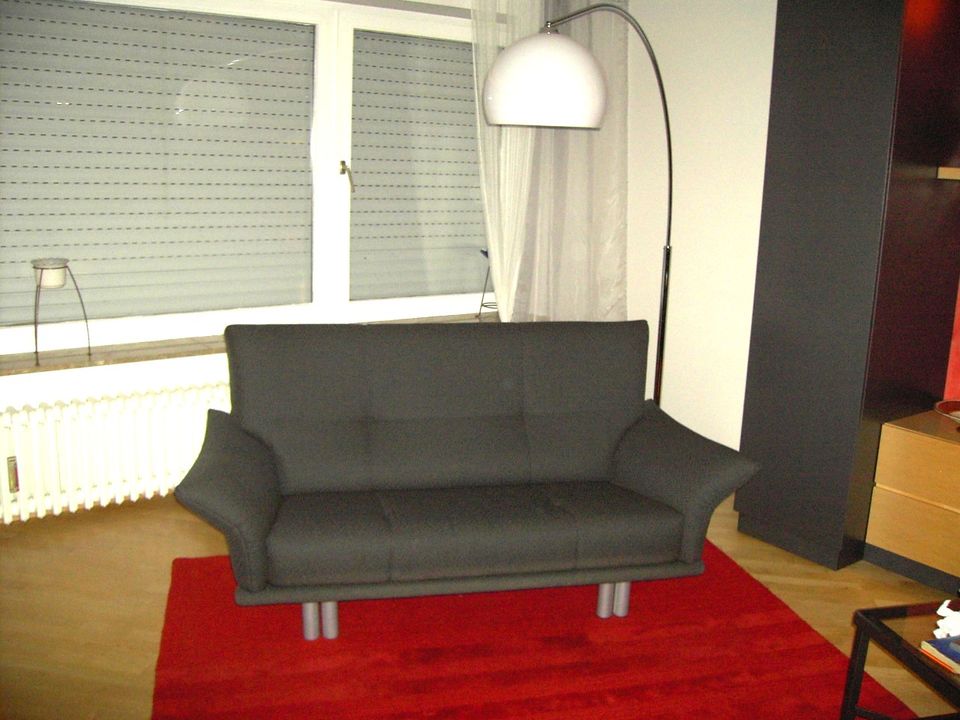 Rolf Benz Sitzgruppe 2 Sofas, 1 Sessel 1 Hocker Anthrazit in Konz