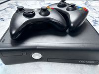 Xbox 360 mit 2 Controller Bielefeld - Bielefeld (Innenstadt) Vorschau