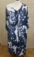 blau weißes Chiffon Kleid von Ulla Popken Curvy 3XL 54/56 NEU Niedersachsen - Bad Pyrmont Vorschau