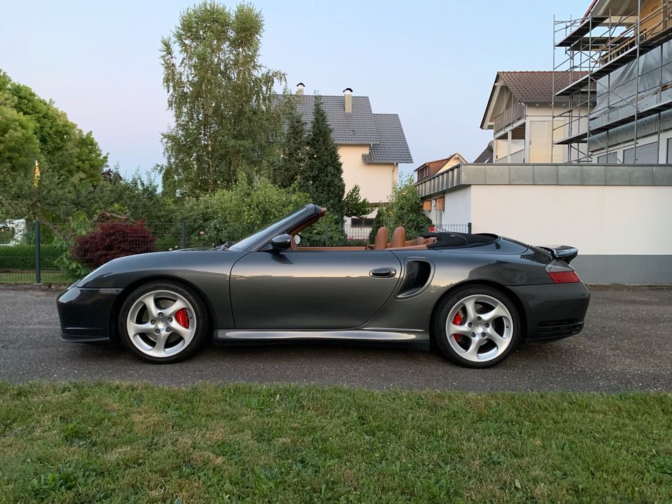 Porsche 911 Turbo Cabrio 996 Exclusive Umfänge in Stuttgart