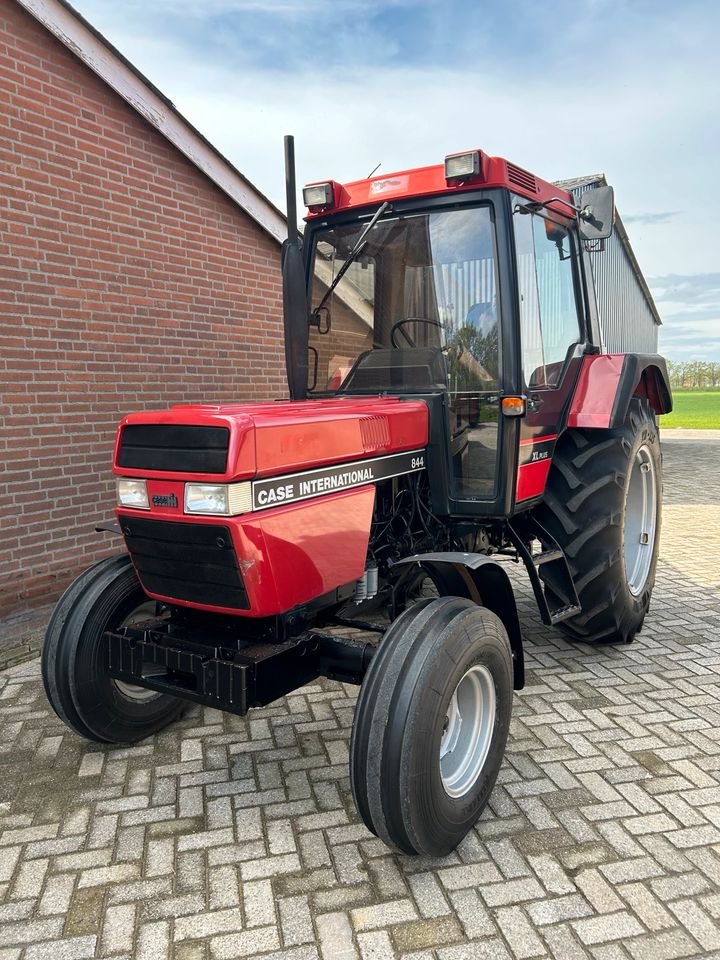 Case international 844xl plus  845 in Oldenburg