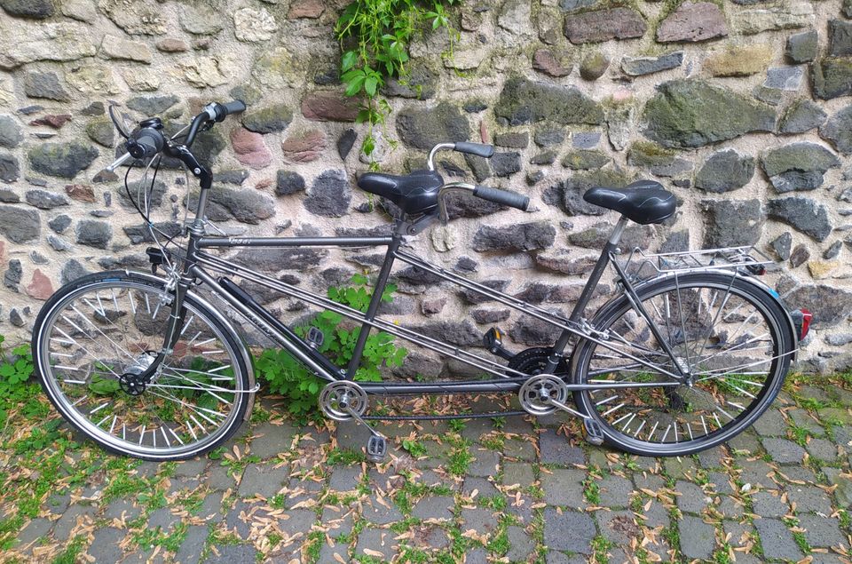 Fahrrad Tandem 28 Zoll  Rahmenhöhe: 58cm und 54 cm in Frankfurt am Main