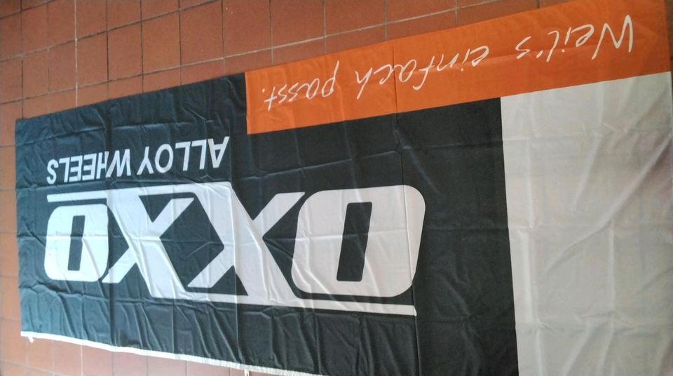 Fahne/Flagge "OXXO ALLOY WHEELS" 380cm X 150cm in Grafing bei München
