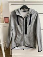 grau Sweatjacke von Crane - Größe 36/38 Saarland - Ensdorf Vorschau