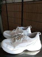 Tolle " Puma"-Sneakers, Gr. 42, weiß/ creme Beuel - Vilich Vorschau