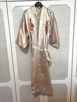 Kimono bestickt mit Drachen lang Neu! Damen Morgenmantel 36/38 Nordrhein-Westfalen - Eschweiler Vorschau