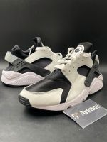 Nike Air Huarache | Größe 2x 43 | Art. 0042 Nordrhein-Westfalen - Remscheid Vorschau