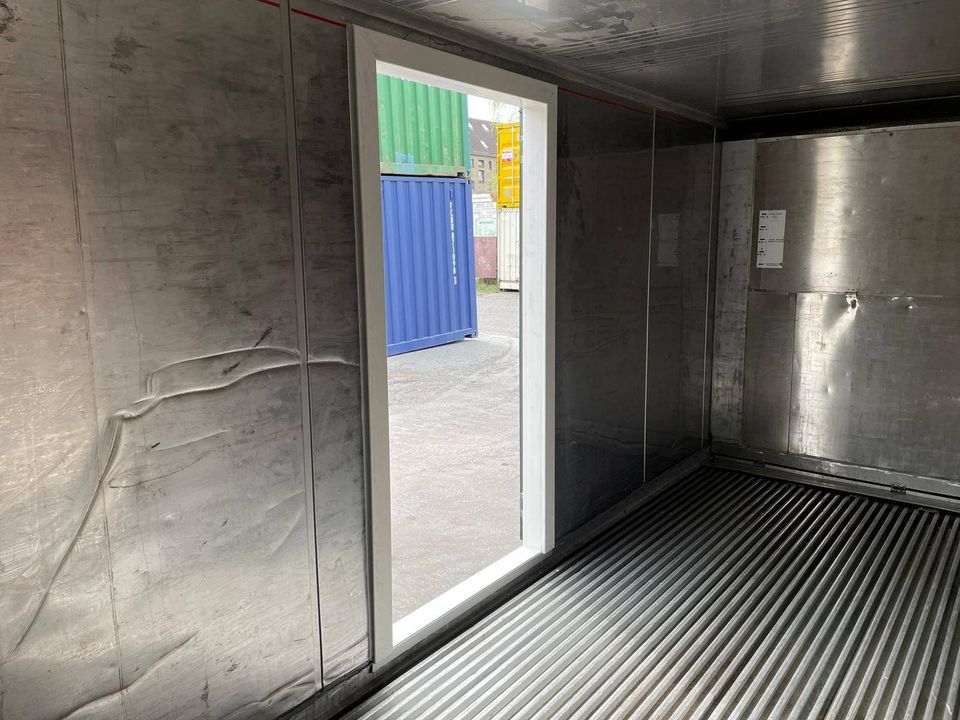 ✅ 20' Fuss Kühlcontainer/ Integralcontainer mit TK-Tür, lackiert in RAL 7016 in Hamburg