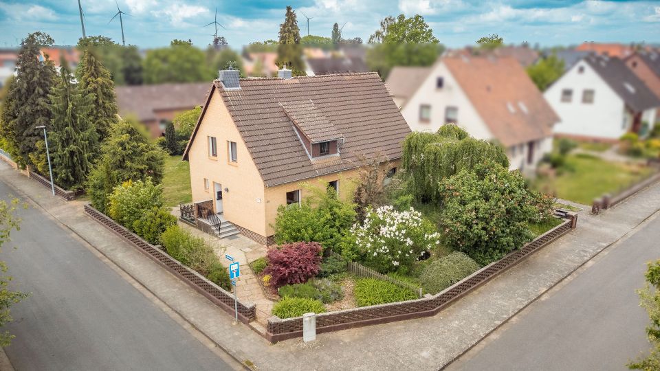 Einfamilienhaus mit viel Platz im Herzen von Uetze in Uetze