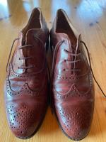 Klassische, elegante Leder-Schnür-Halbschuhe. Größe 41 Bayern - Geltendorf Vorschau