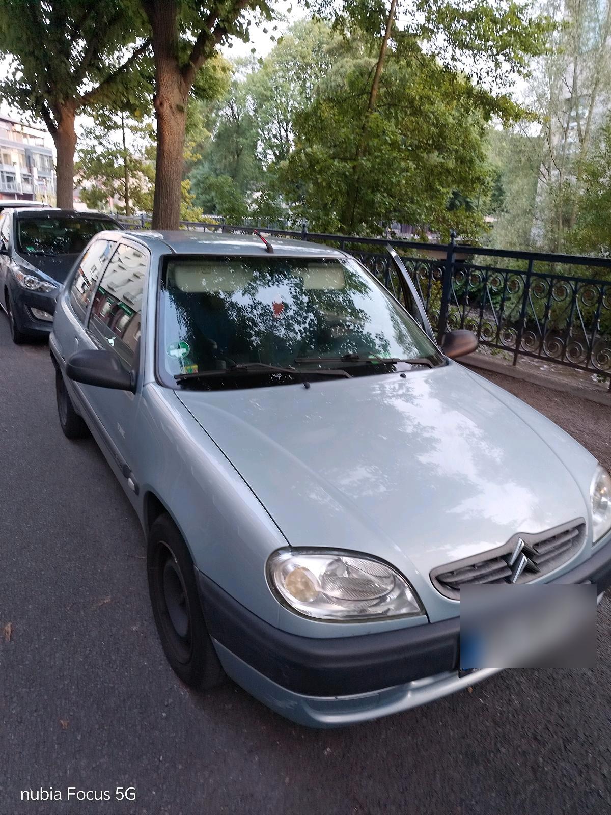 Abbildung des Autos Citroen saxo