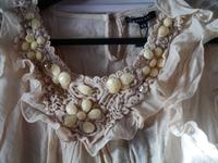 Shirt Amisu Boho Hippie Lochstickerei Steine beige XS Spitze Niedersachsen - Isernhagen Vorschau