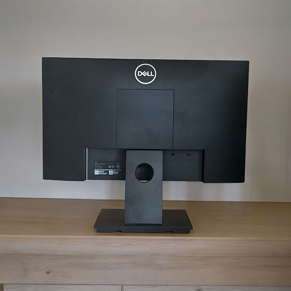 Dell Monitor E2020H, 19,5 Zoll, WSXGA 1600 x 900 Pixel in Kempten