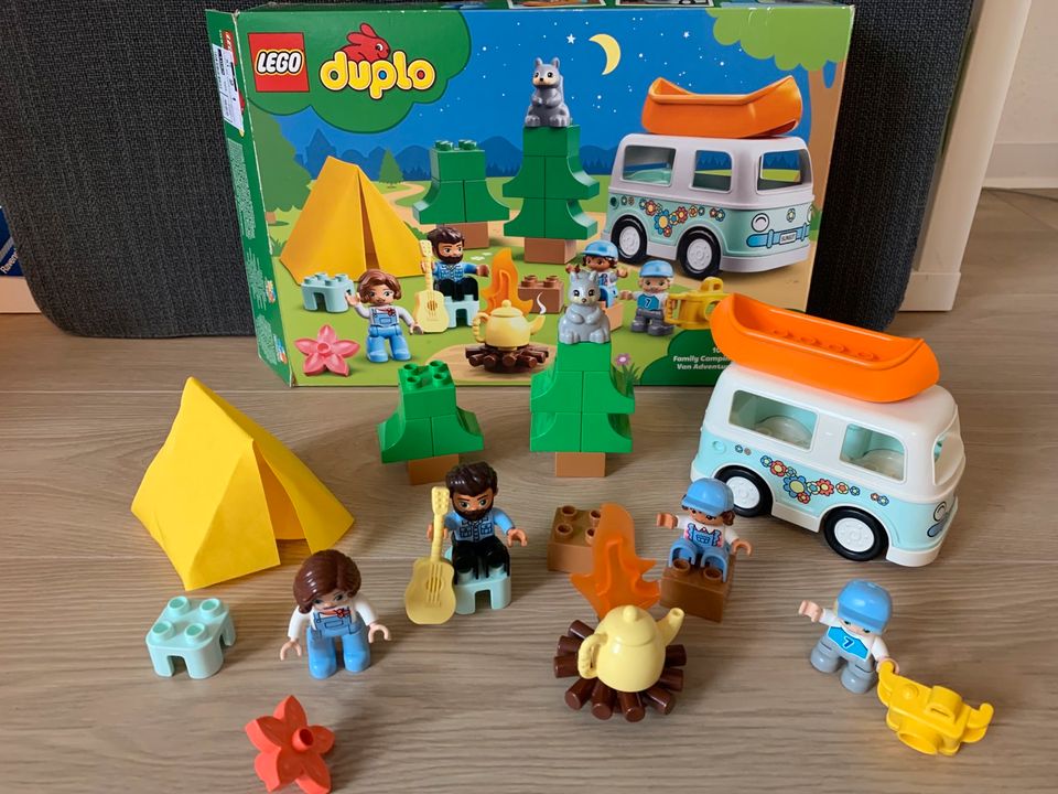Lego Duplo „Familienabenteuer mit Campingbus“ in Düsseldorf