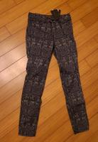 Neu Zara Women Hose Gr 36 S grau schwarz Niedersachsen - Rosengarten Vorschau