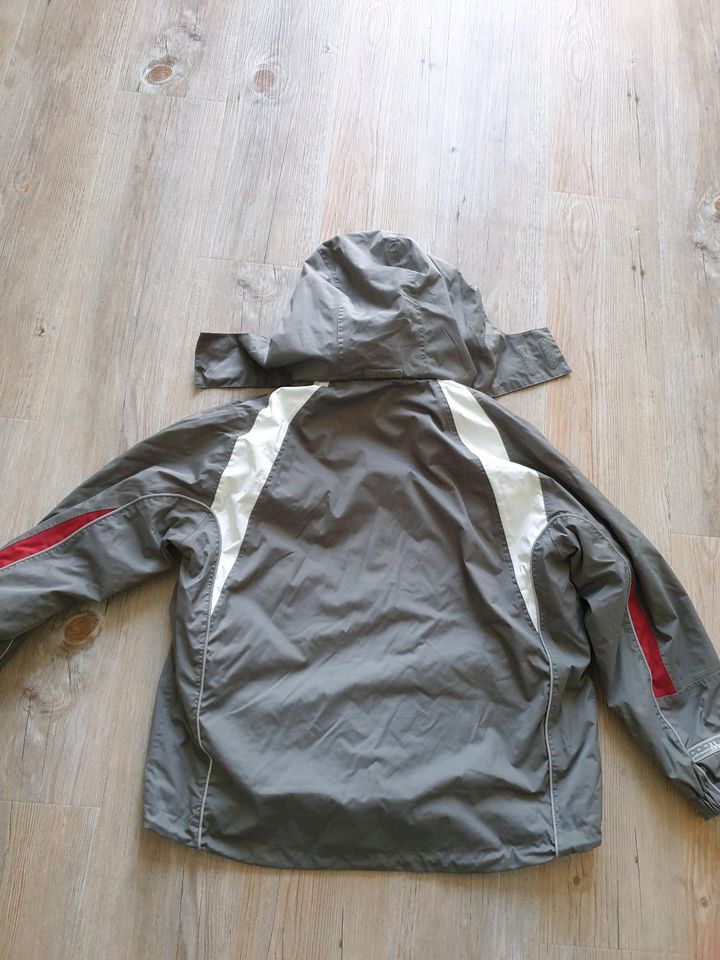 Jungen Winterjacke Schneejacke Gr. 122 128 Tchibo in Augsburg