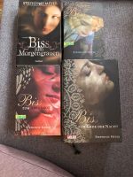 4 Bücher „Twilight Biss“ von Stephenie Meyer Marburg - Hermershausen Vorschau