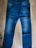 GUESS Jeans Vermont Slim Straight Größe 34 Berlin - Hohenschönhausen Vorschau