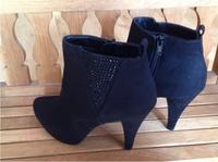 CATWALK*VOLLEFFEKT*Boots*Wildleder*Gr.40*NP-60€ Nordrhein-Westfalen - Brühl Vorschau