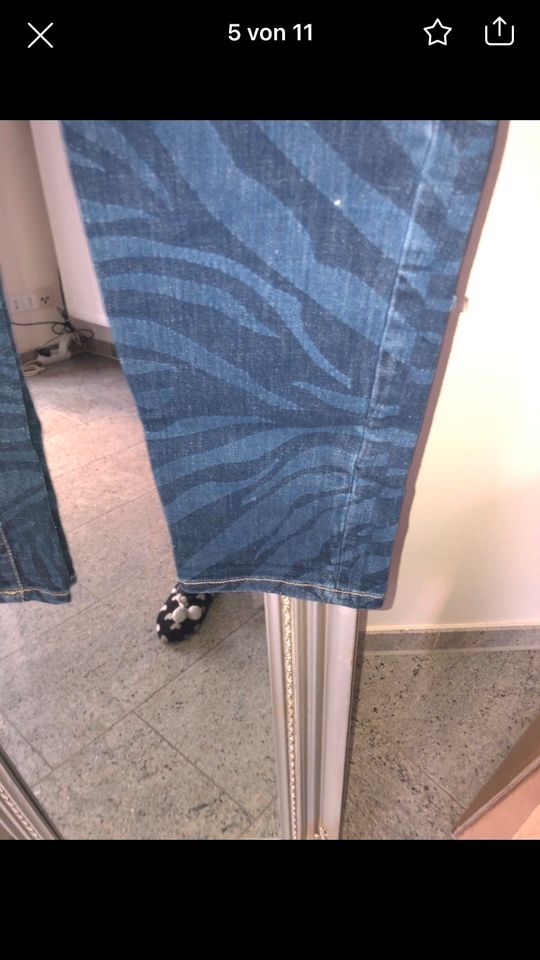 Cambio Damen Jeans in der Größe 40 blau in Bad Salzuflen