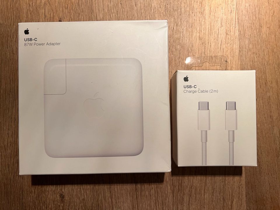 Apple 87W USB-C Power Adapter mit 2m USB-C Ladekabel in Tübingen