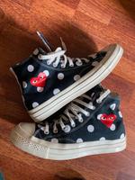 Converse Chucks Comme de Garçons unterschiedliche Farben Gr. 41,5 Niedersachsen - Sehnde Vorschau