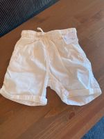 Zara Baby Shorts Jungen & Mädchen Gr. 104 beige Niedersachsen - Großefehn Vorschau