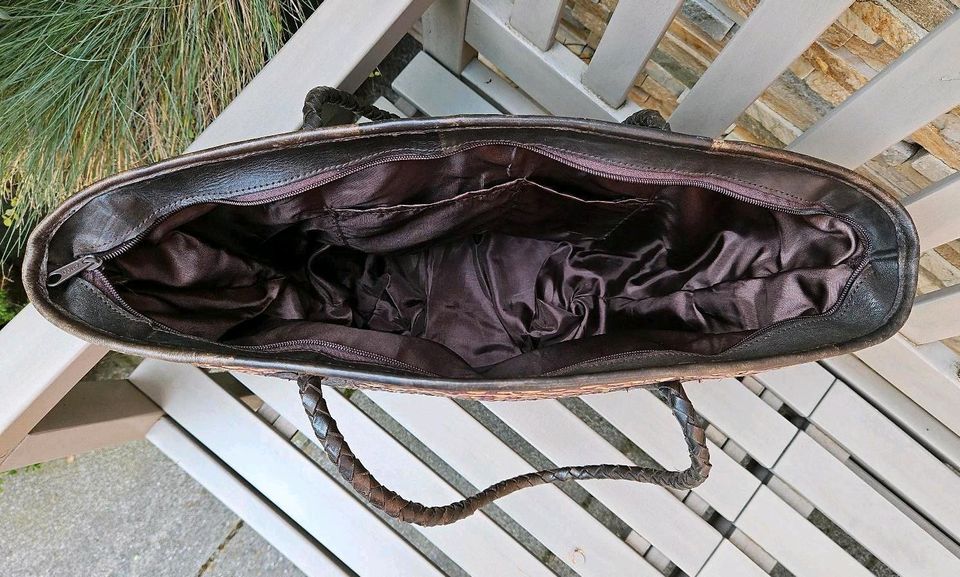 Tasche Shopper Geflecht Stroh Leder Innenfutter natur braun lila in Köln