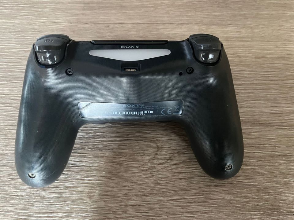 PlayStation 4 PS 4 Pro 1 TB + 1 Controller + Kabel + OVP in Essen