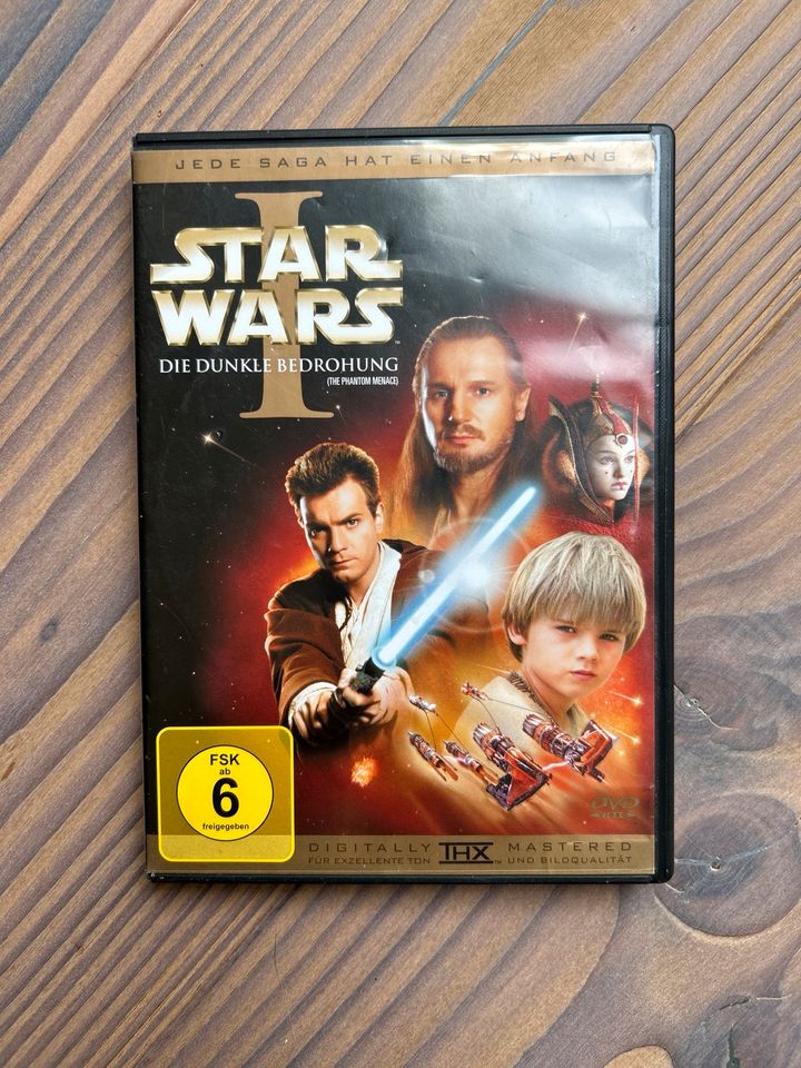 Star Wars Die dunkle Bedrohung auf DVD in Berlin