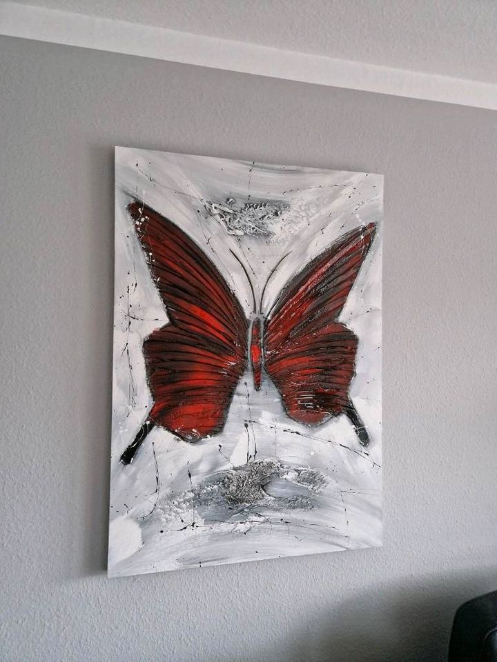 Wandbild auf Leinwand ,, Red Butterfly '' in Velbert