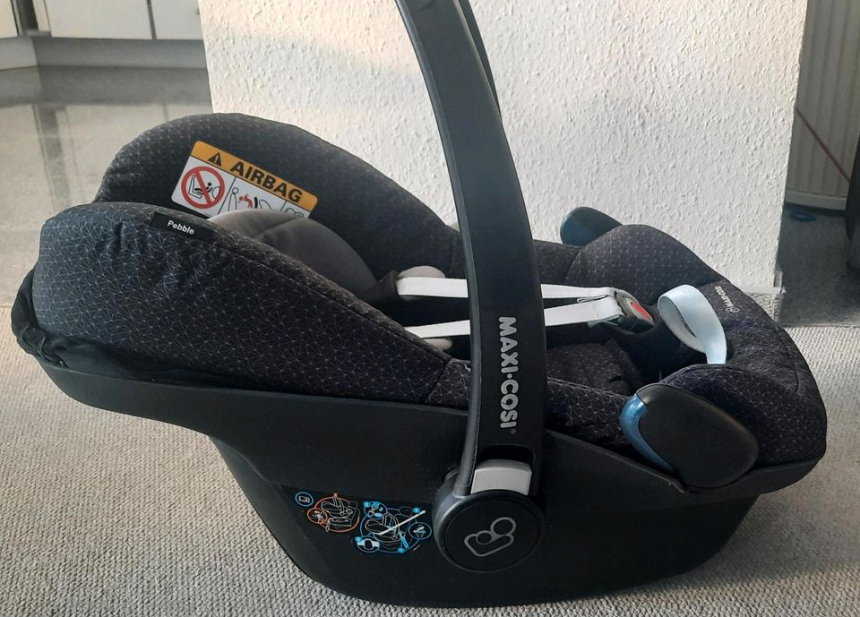 Maxi cosi Babyschale in Herrenberg