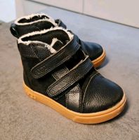 UGG Rennon II Sneaker Schuhe Kinder Jungen Gr.  23,5 Rheinland-Pfalz - Neuwied Vorschau