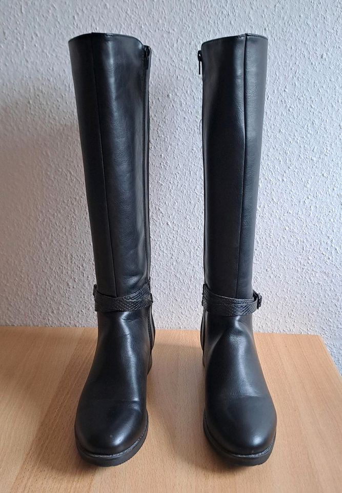 Stiefel wNeu, Gr. 41 in Aschaffenburg