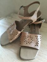 Neue Tamaris Sandalen Gr 38 Sommerschuhe Düsseldorf - Pempelfort Vorschau