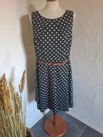 Neuw. Comma Kleid Etuikleid MIDI Gr. 42 Thüringen - Zeulenroda Vorschau